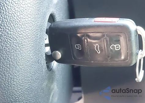 2018 Volkswagen Passat 2.0T R-Line/2.0T S from USA, damaged, VIN 1VWAA7A30JC022399